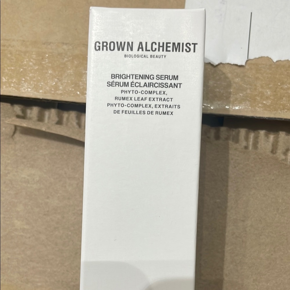 Whole box of 24 serums, Grown Alchemist Brightening Serum